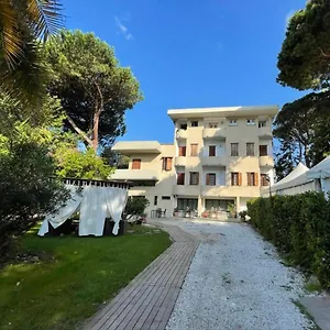 La Tavernetta Dei Ronchi Hotel Marina di Massa