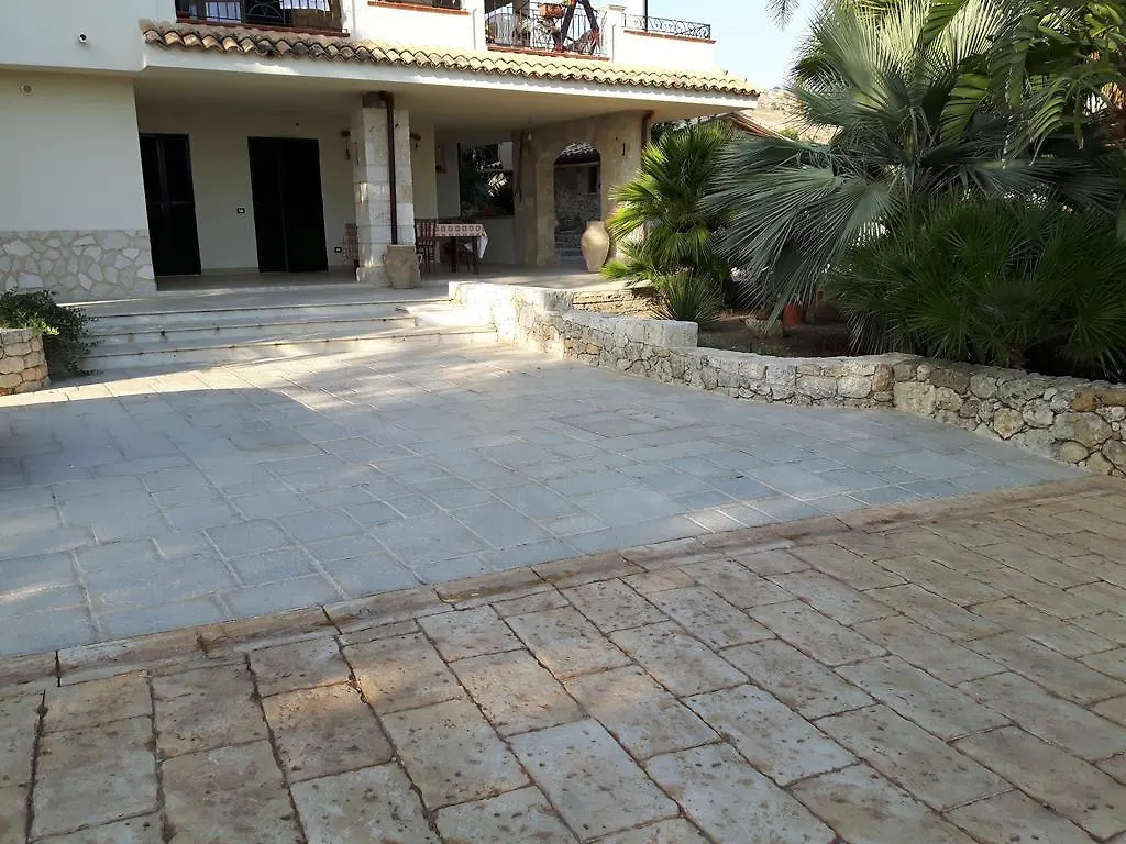 Casale Rocca Russa B&B Villaggio Mosè Włochy